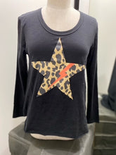 Load image into Gallery viewer, LEOPARD STAR TEE BLACK
