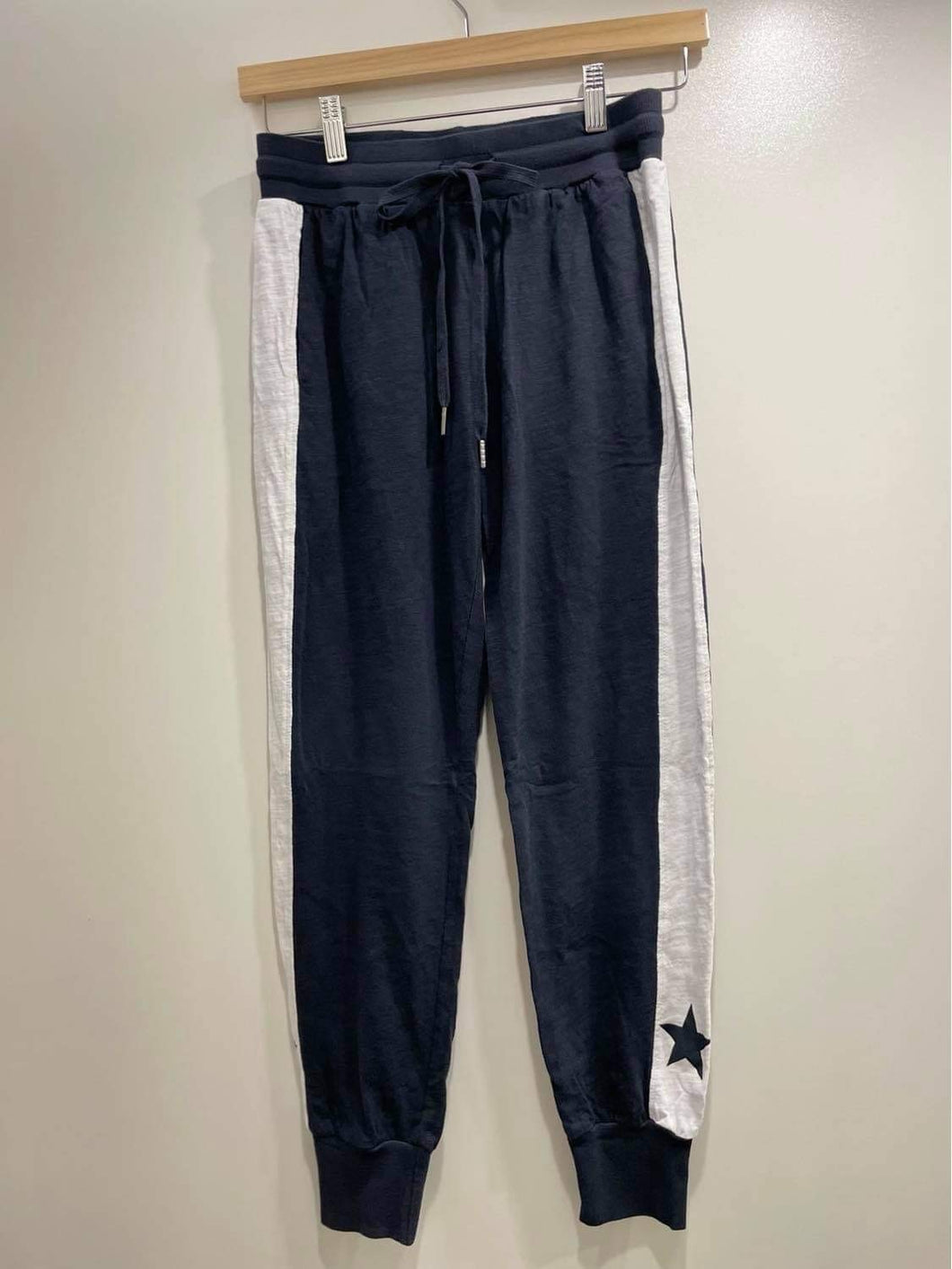 CONTRAST STAR PANEL JOGGER INK