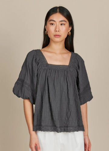 FLEUR V NECK TOP [COL:GRAPHITE SIZE:XS]